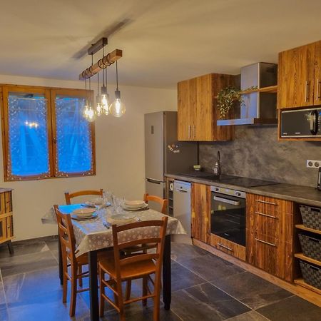 Les Sallanches Lägenhet Lanslevillard Exteriör bild